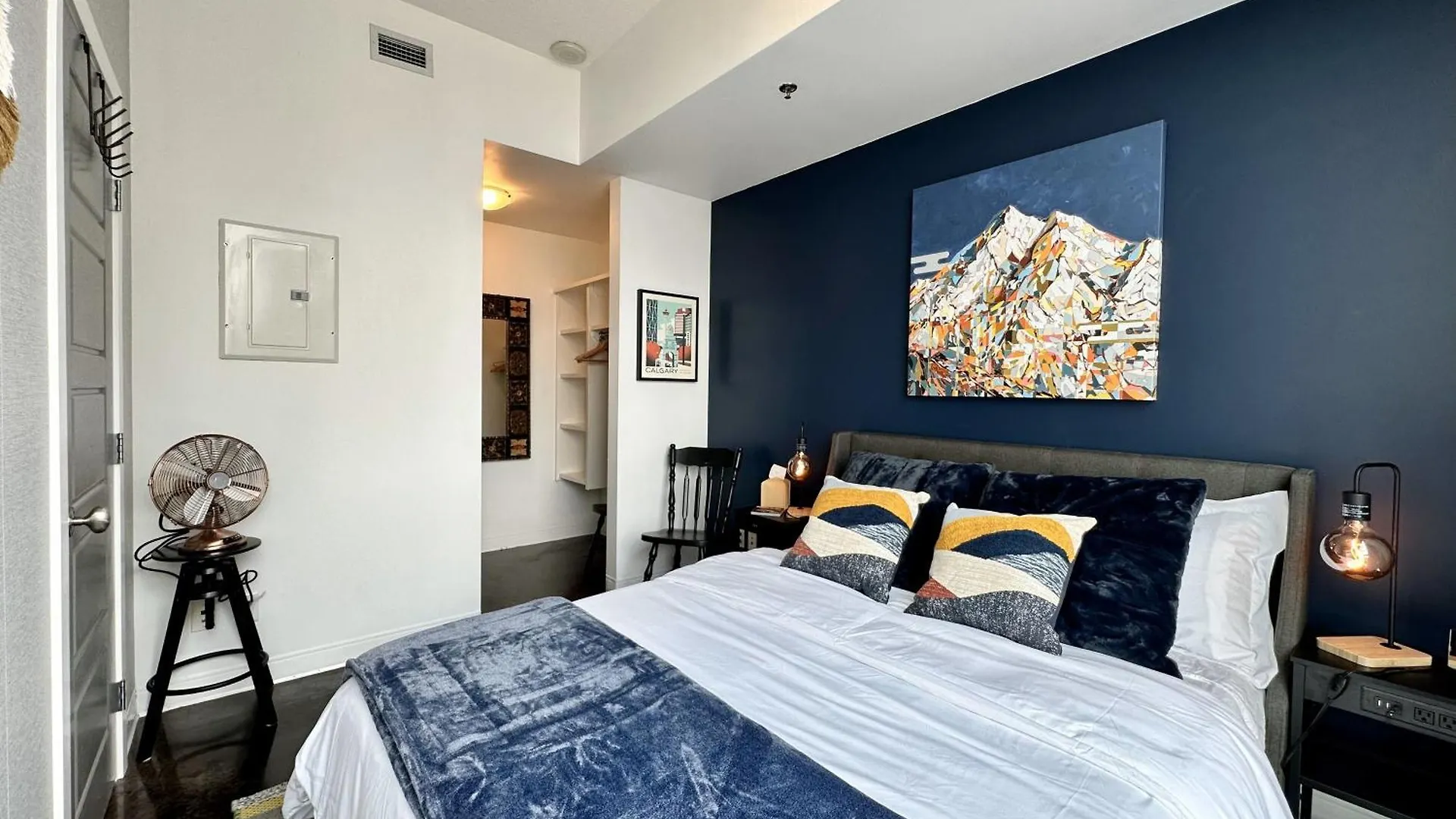 Coloursnest - Downtown Apt Spectacular View And Location Calgary