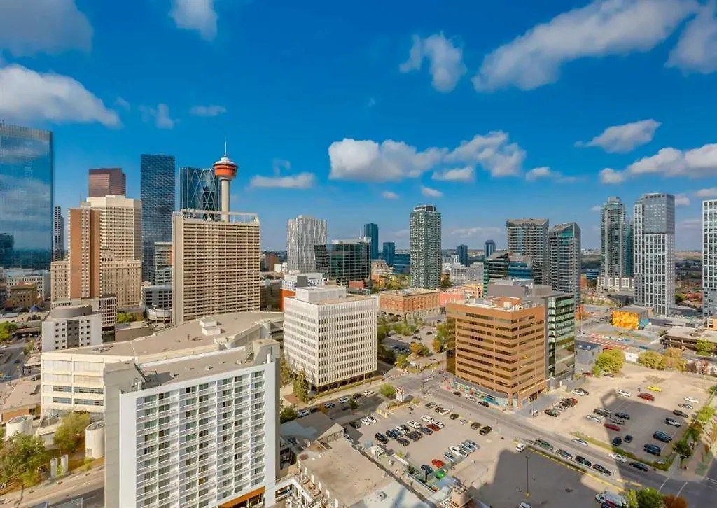 Coloursnest - Downtown Apt Spectacular View And Location Κάλγκαρι