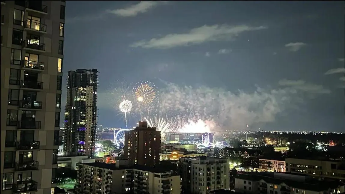 Διαμέρισμα Coloursnest - Downtown Apt Spectacular View And Location Κάλγκαρι